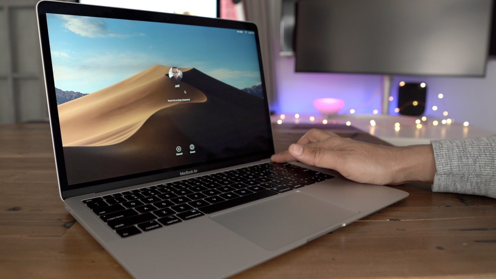 آبل تكشف عن حاسب 2019 Retina MacBook Air بسعر مخفض وتقنية إضافية مدونة نظام أون لاين التقنية