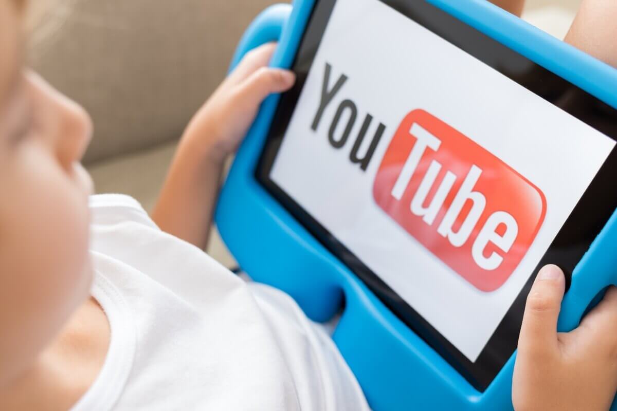 كيف اخلي اليوتيوب آمن للاطفال للاندرويد